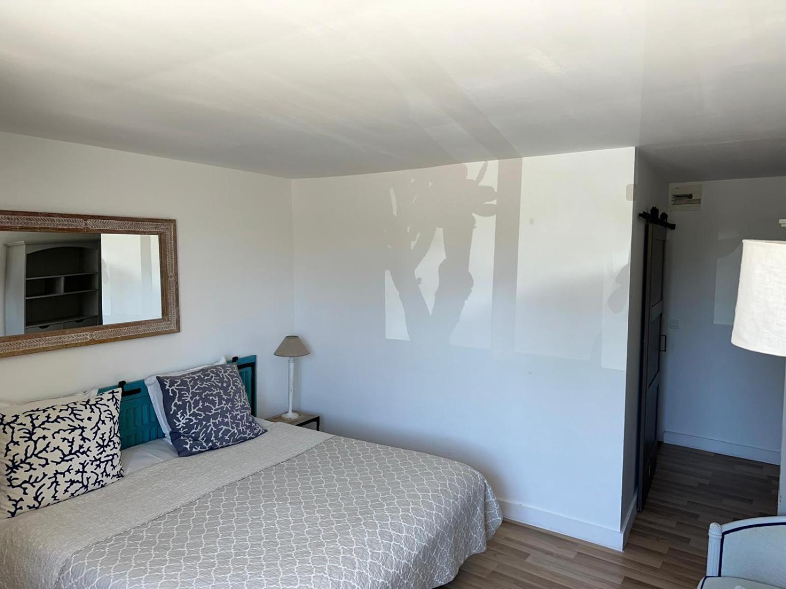 Hotel La Patricia - Charme Et Tradition 2*